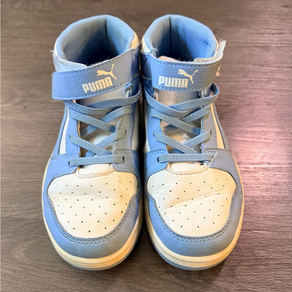 Puma Kids Sky Blue and White Sneakers